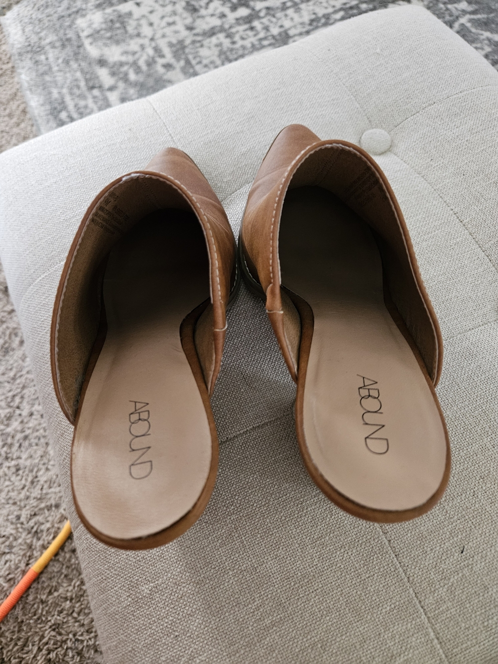 Abound Tan Suede Pointed-Toe Block Heel Mules - Picture 2 of 7